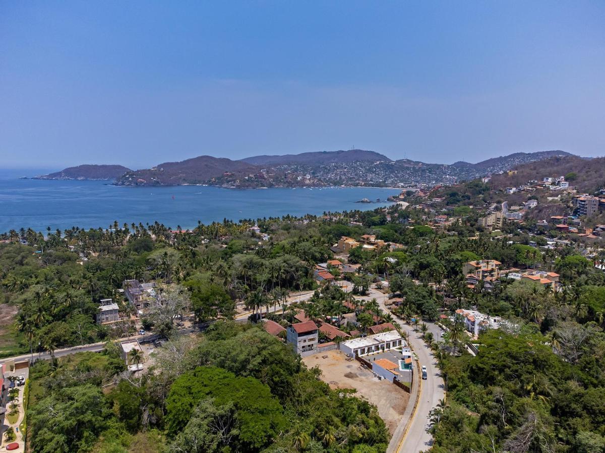 Hotel Casa Victoria Zihuatanejo Exterior foto